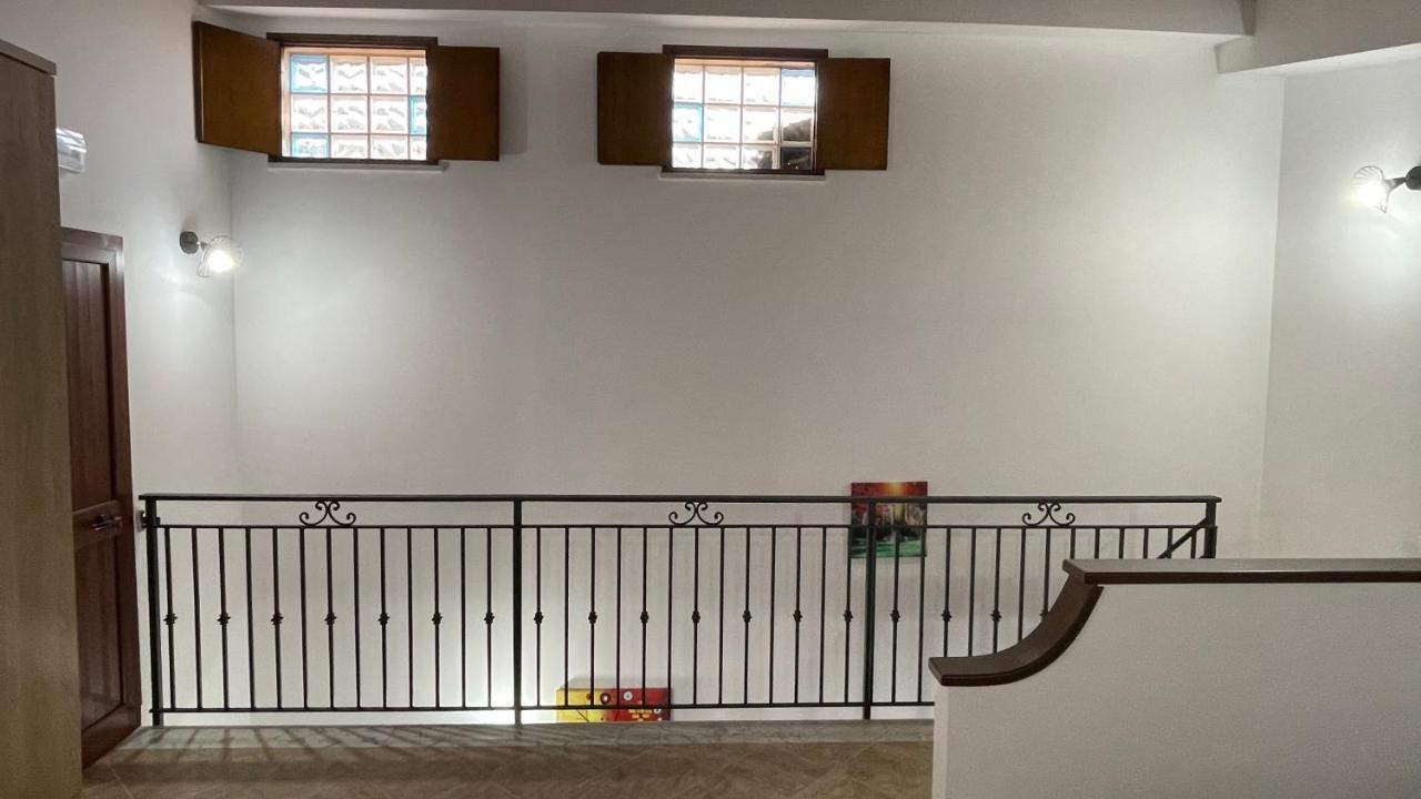 فيلا Casa Vacanze Antico Cortile Delle Palme Villagrazia Di Carini المظهر الخارجي الصورة