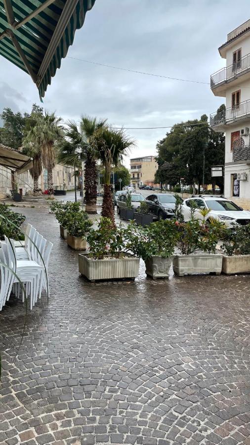 فيلا Casa Vacanze Antico Cortile Delle Palme Villagrazia Di Carini المظهر الخارجي الصورة