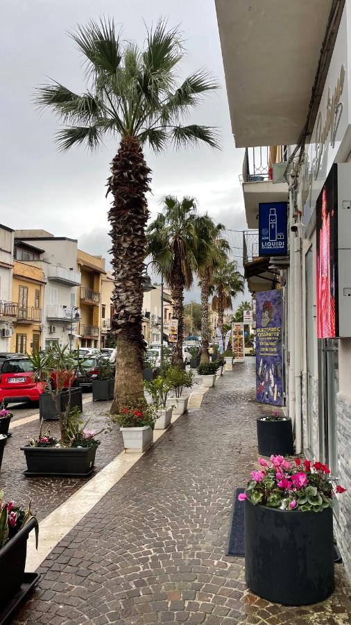 فيلا Casa Vacanze Antico Cortile Delle Palme Villagrazia Di Carini المظهر الخارجي الصورة