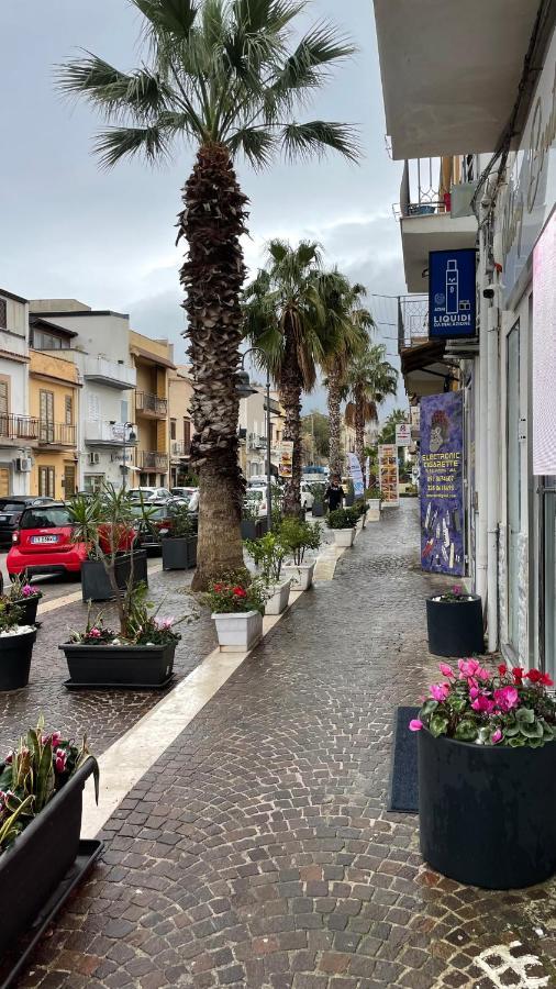 فيلا Casa Vacanze Antico Cortile Delle Palme Villagrazia Di Carini المظهر الخارجي الصورة