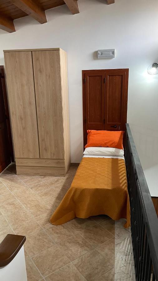 فيلا Casa Vacanze Antico Cortile Delle Palme Villagrazia Di Carini المظهر الخارجي الصورة